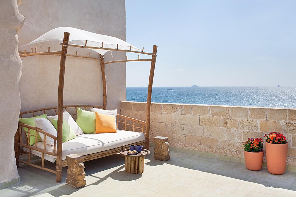 Four Hearts - Acre'S Sea Side Suite Exterior photo